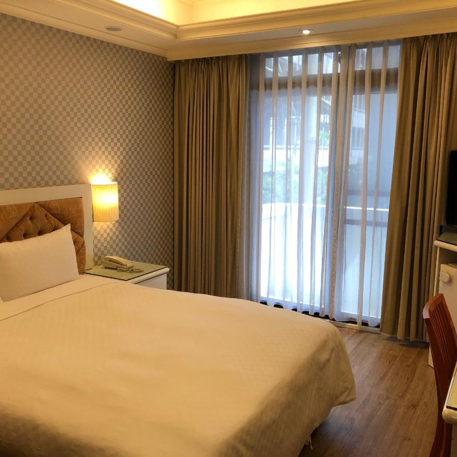 Good Life - Chunlai Hotel 2*