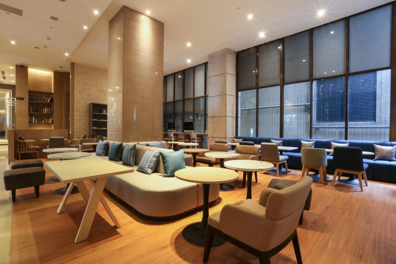 - Nandong Hotel 4*