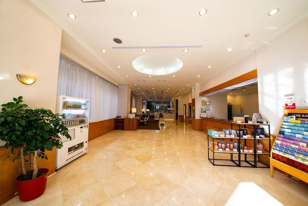 Hotel Sunroute 3*