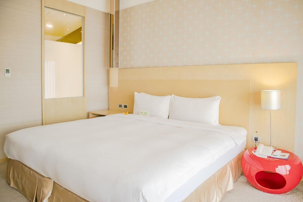 Hotel Grandee 4*