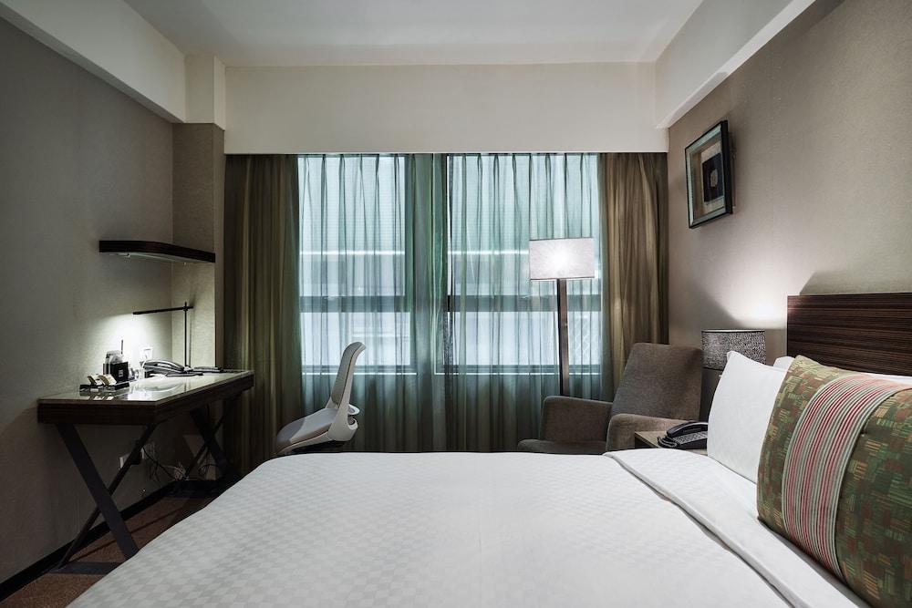 Tango Linsen Hotel 3*