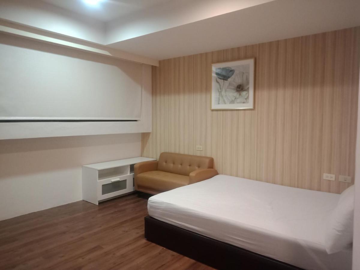 Inn Ez 西門邑居 *