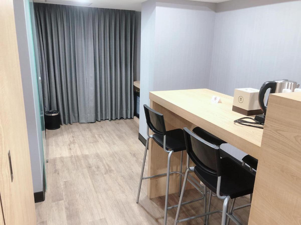 Cy Inn Taipei