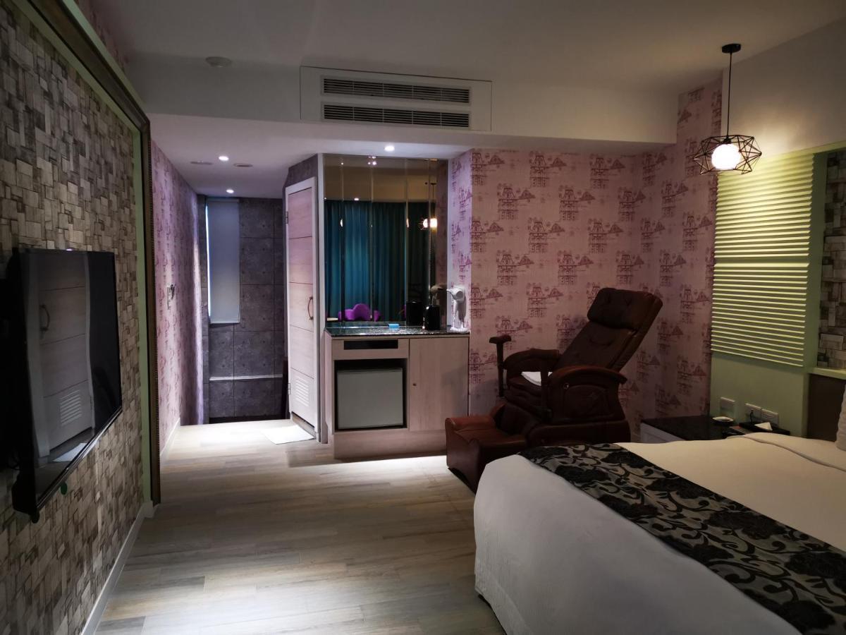 Story Motel