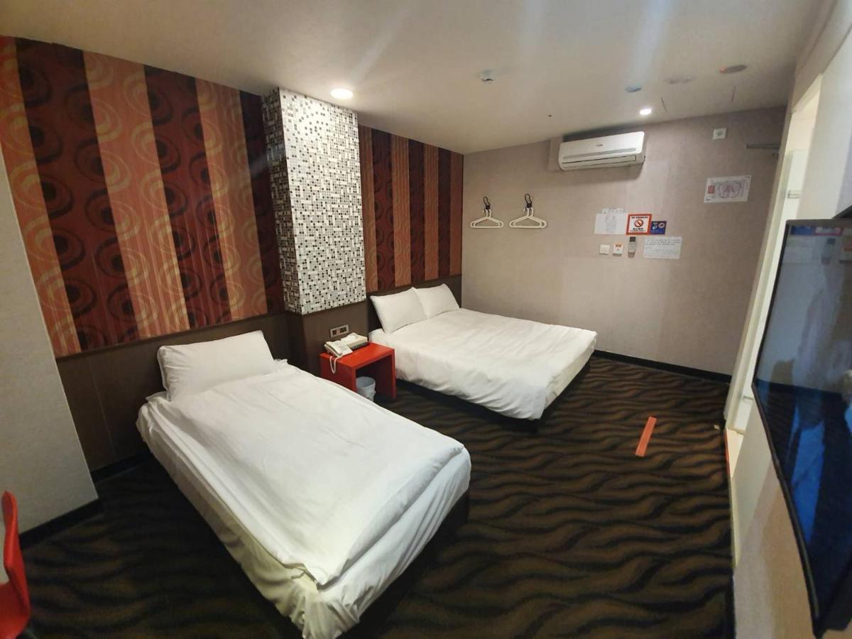 Hotel Funny Ximen Taipei