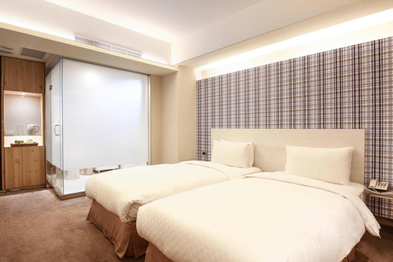 Dandy Hotel-daan Park Branch 3*