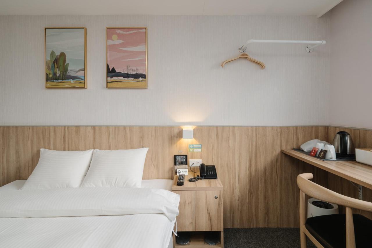 Attic Penginapan