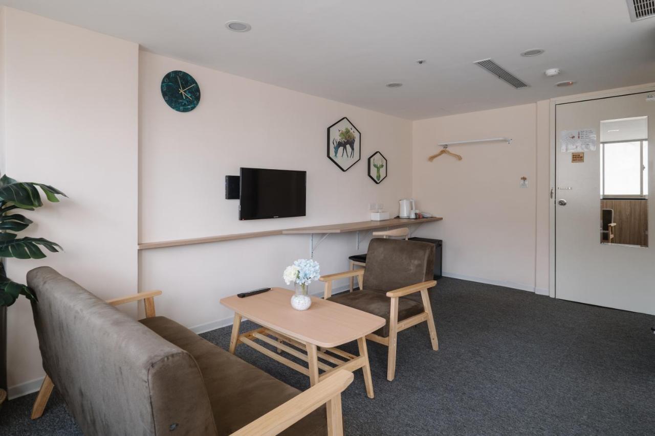 Attic Penginapan Taipei