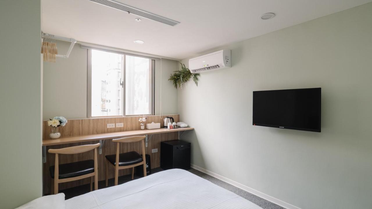 Attic Penginapan Taipei