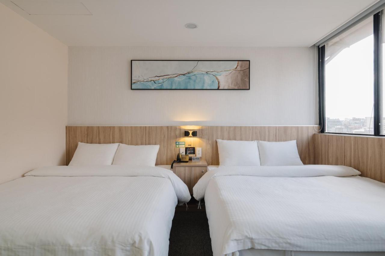 Attic Penginapan Taipei