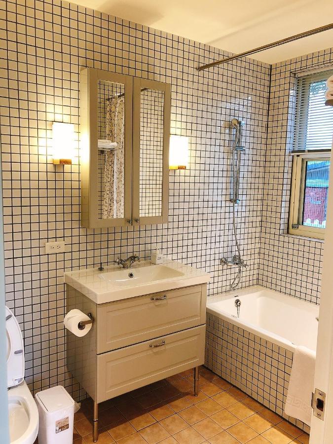 American Village 3*