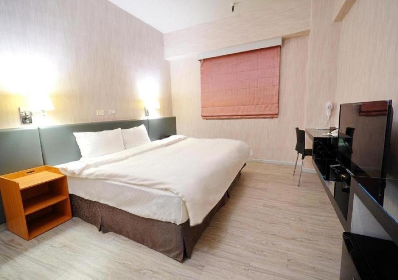 Walker - Sanchong Inn