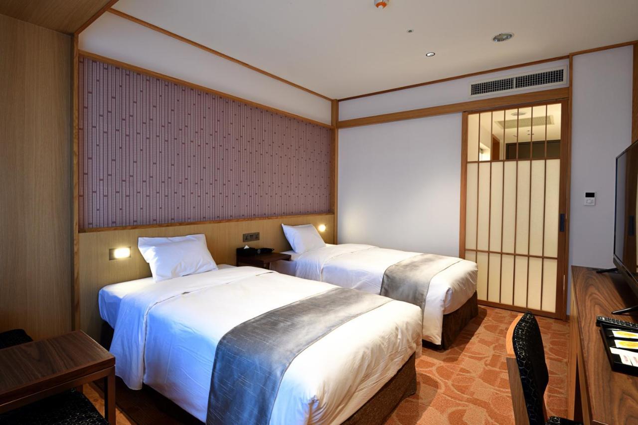Gracery Hotel 4*