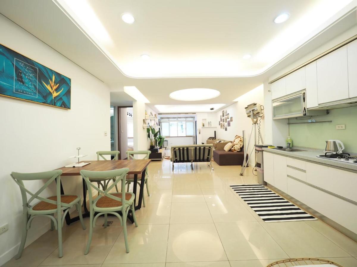 Dun Third Homestay * Taipei