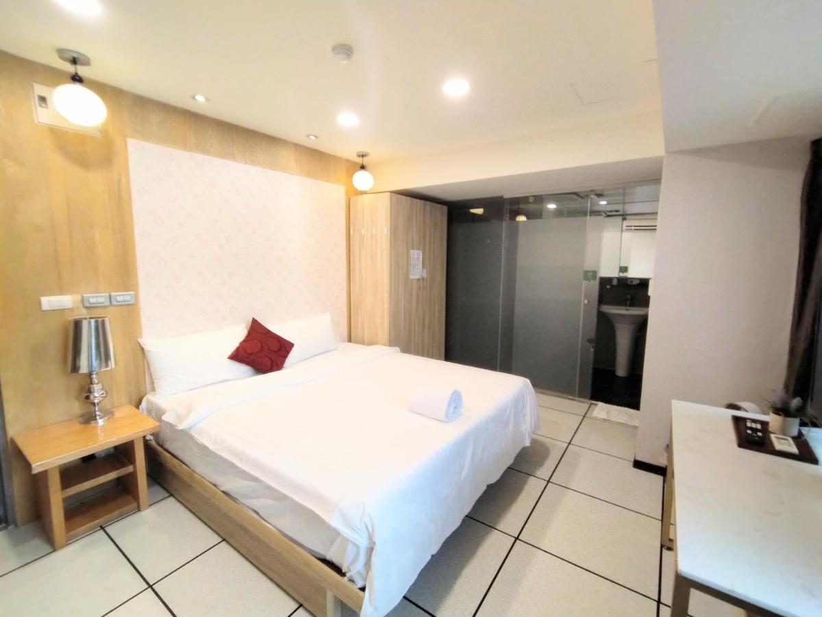 Nini Taipei MRT Apartment *