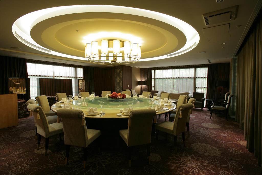 Fullon Taipei, Hotel Taipei
