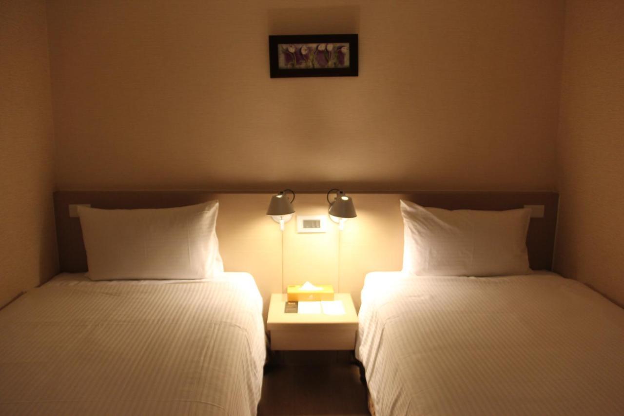Mellow Fields Inn 4*