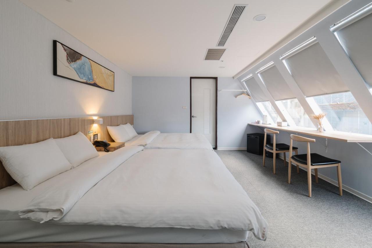 Attic 3*
