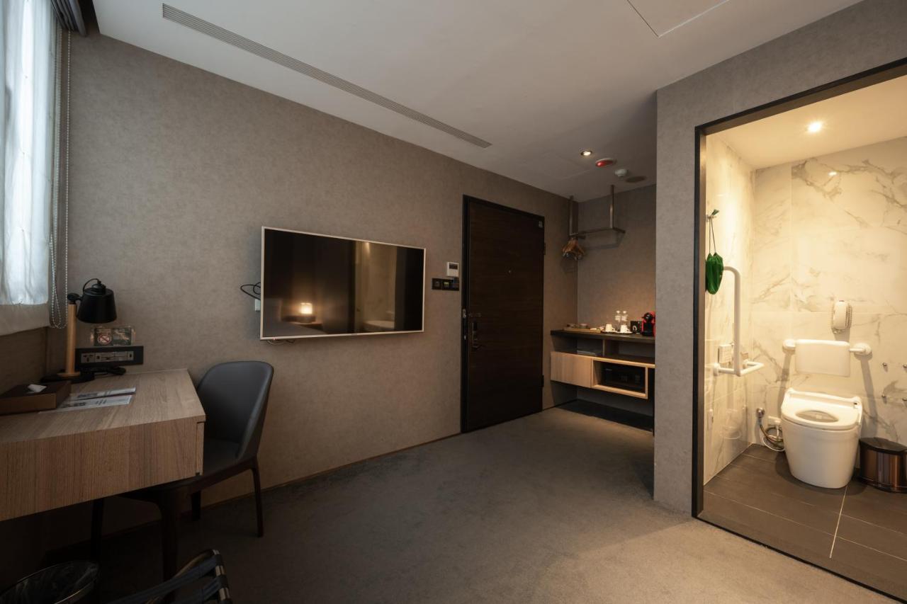 East Hotel 3*