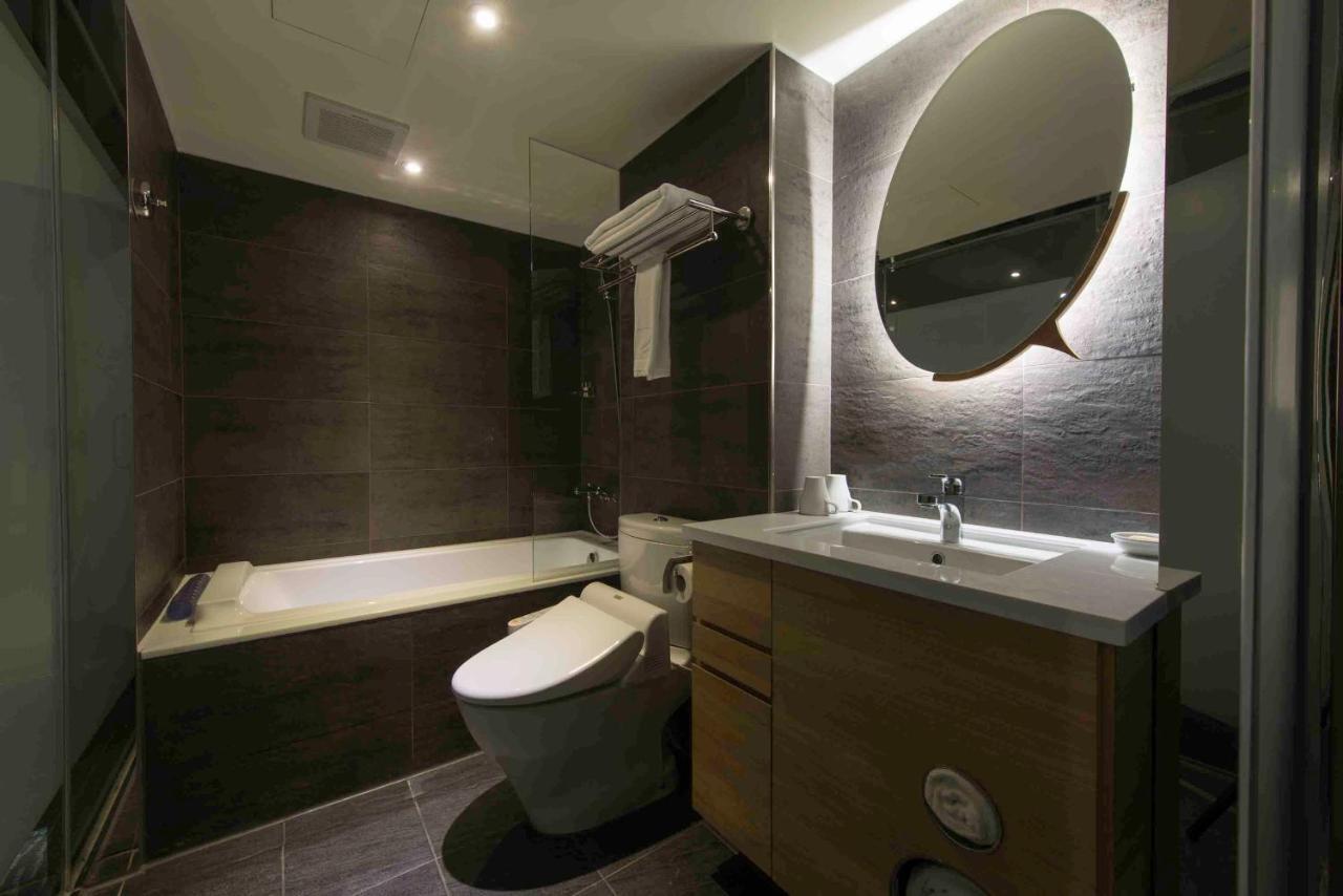 Simple + Hotel 4*