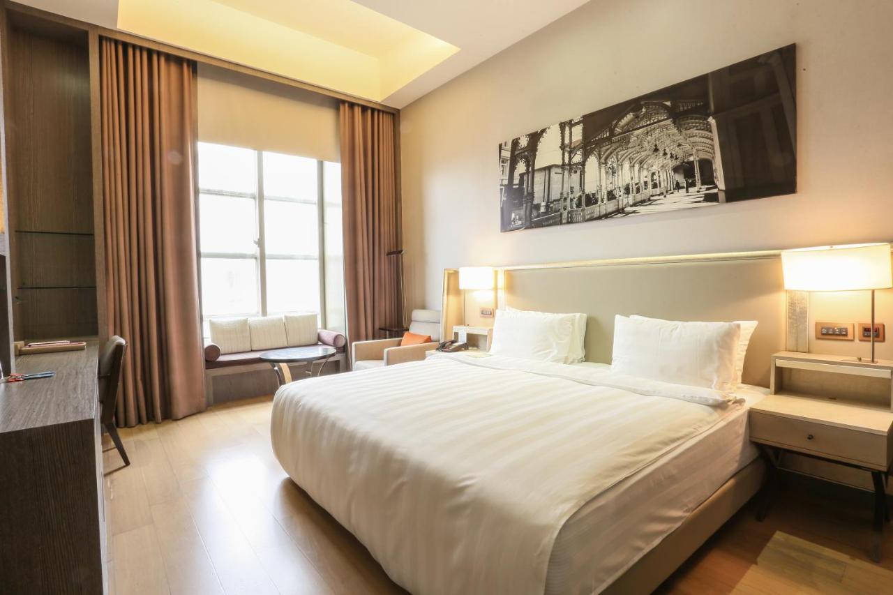 - Nandong 4* Taipei