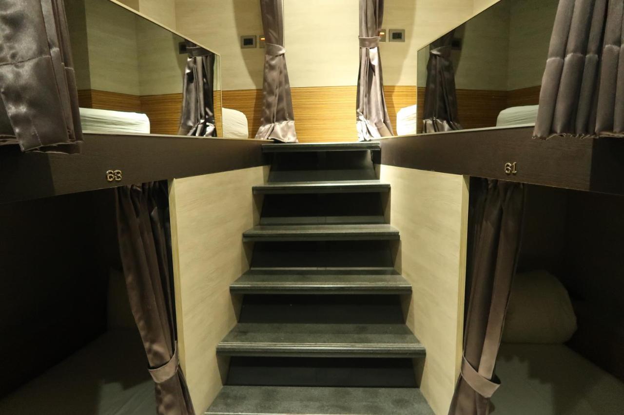 Amici Six Star Hotel 3*