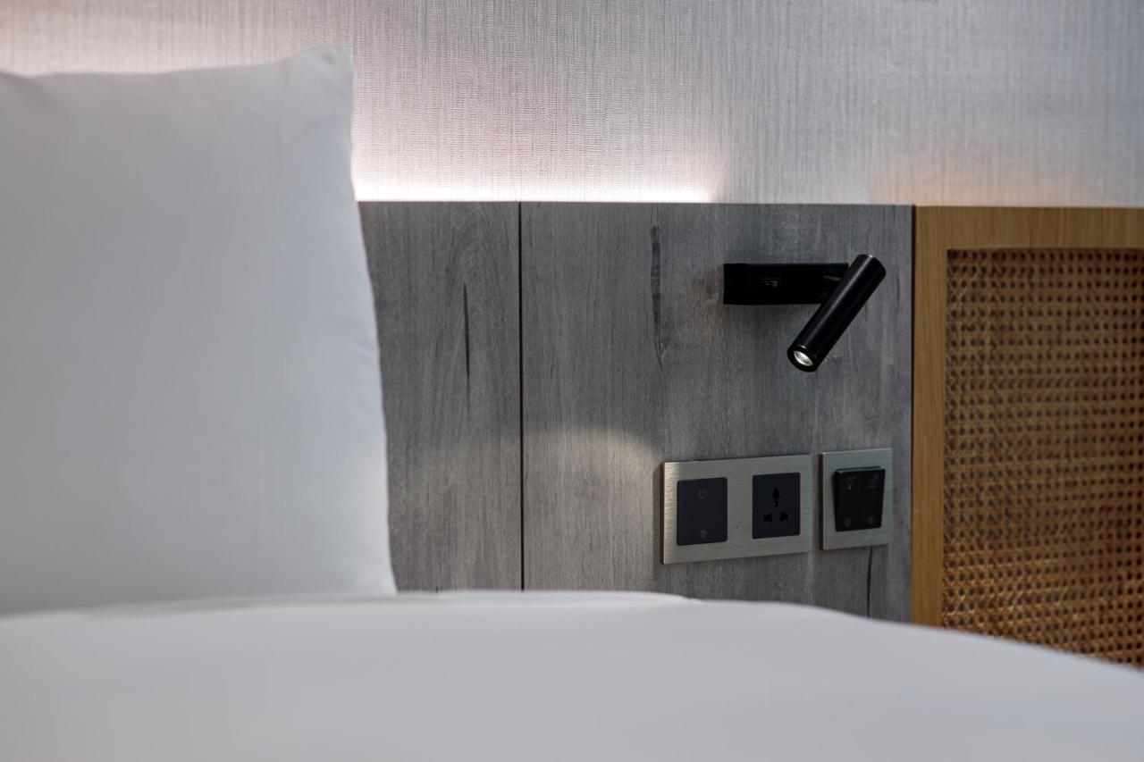 Dahu Park Hotel Taipei