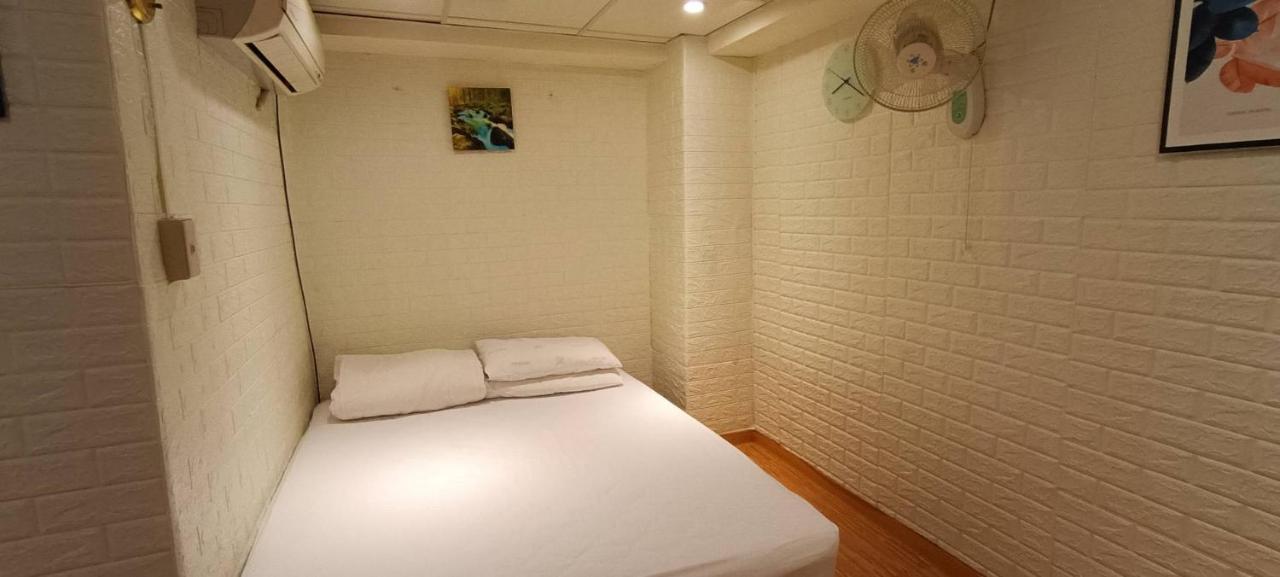 Ez 西門邑居 Inn *