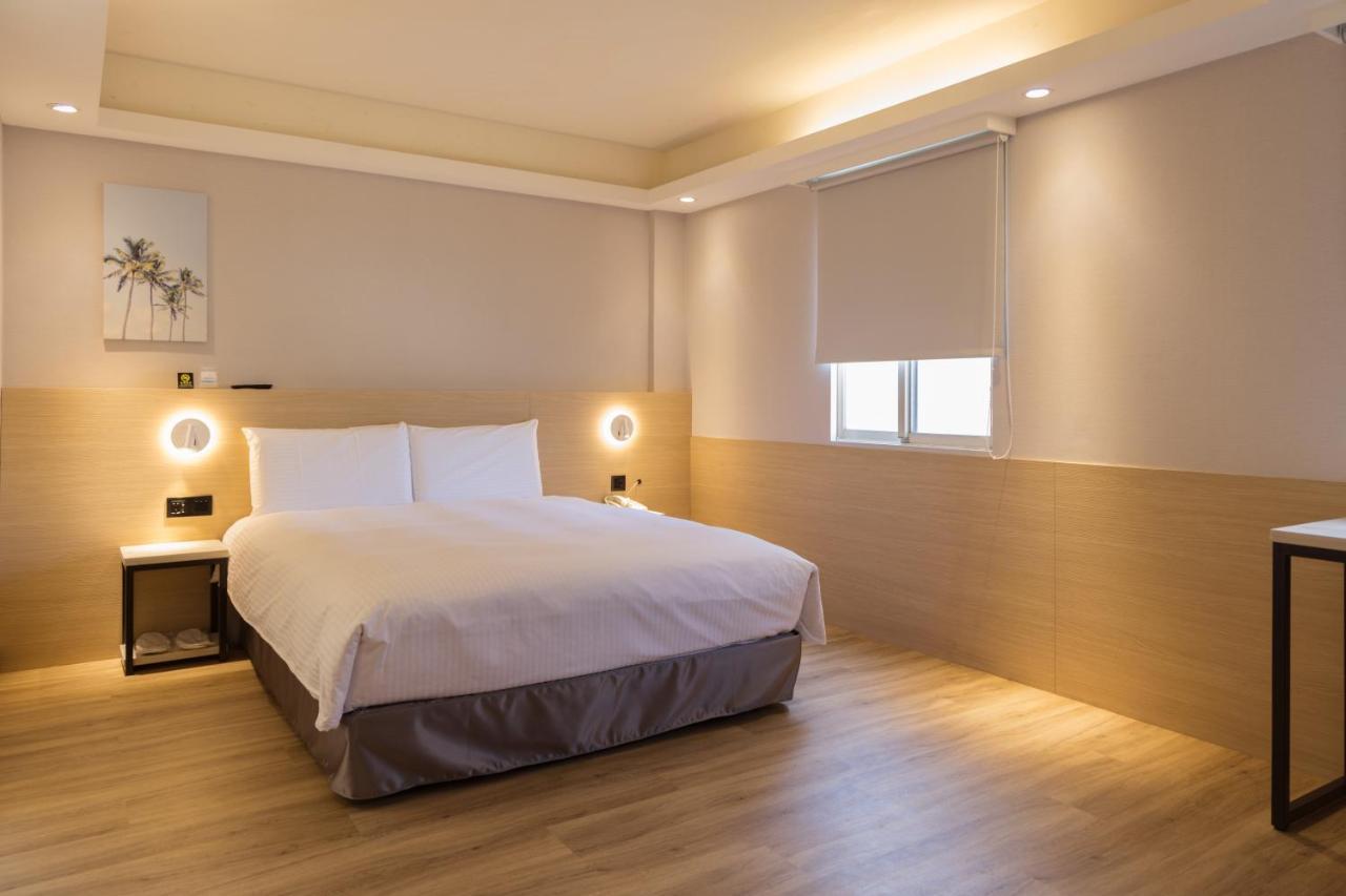 Guest house 旅居文旅板橋驛站-湳雅夜市館hub Banqiao Inn-nanya Night Market Branch *