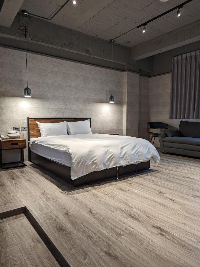 Meworld - Songshan Hotel Taipei