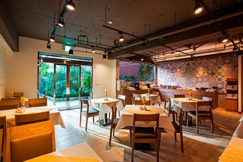 Citizen 3* Taipei