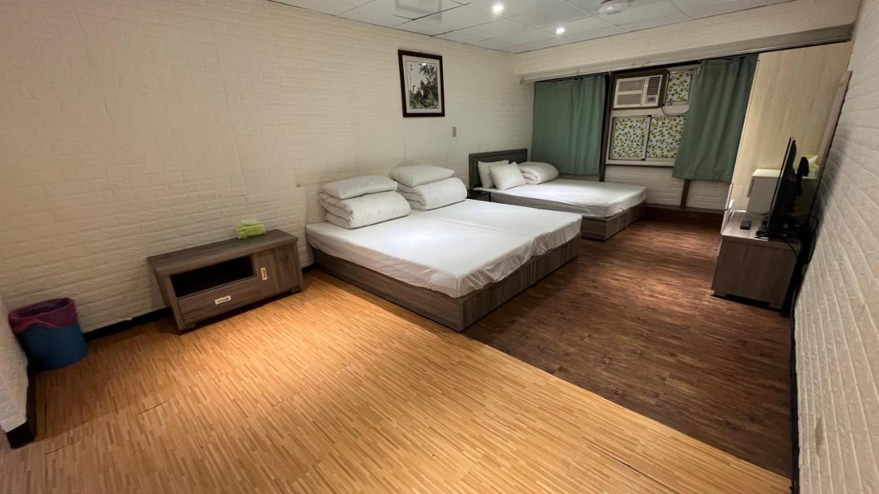 Ez 西門邑居 Inn