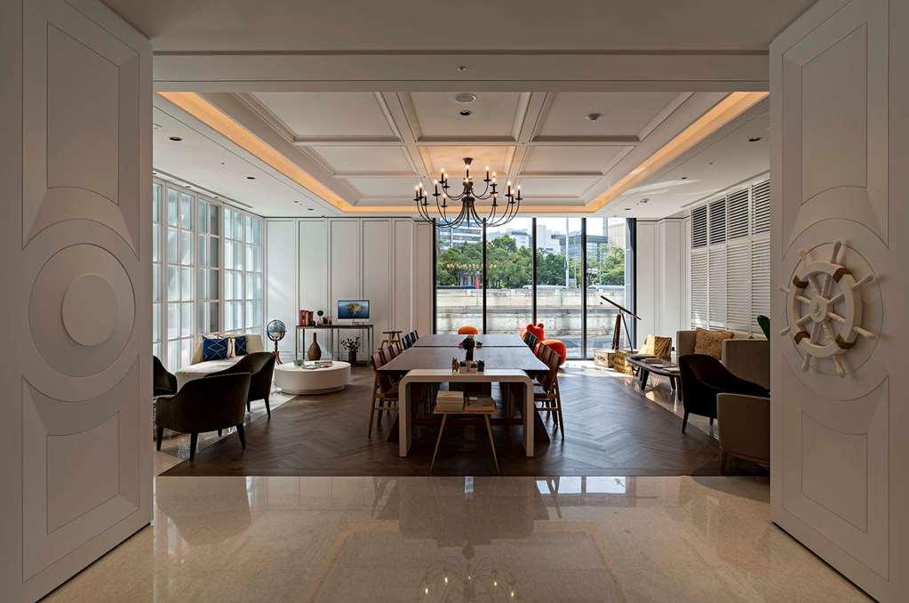 Hanns House Hotel 5*