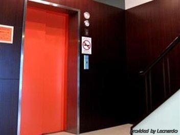 Hotel Orange - Guanqian 3*