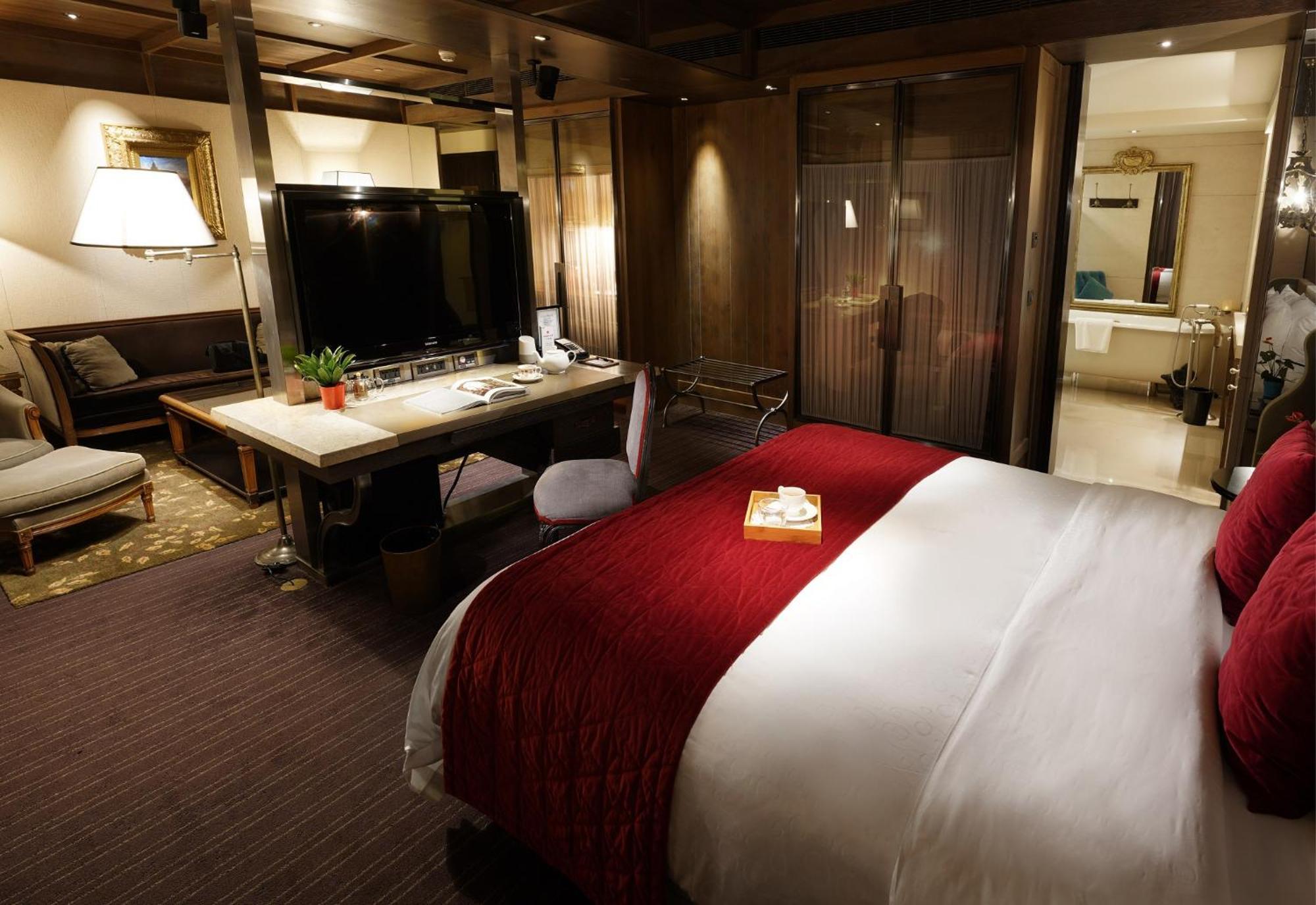 Palais De Chine 5*