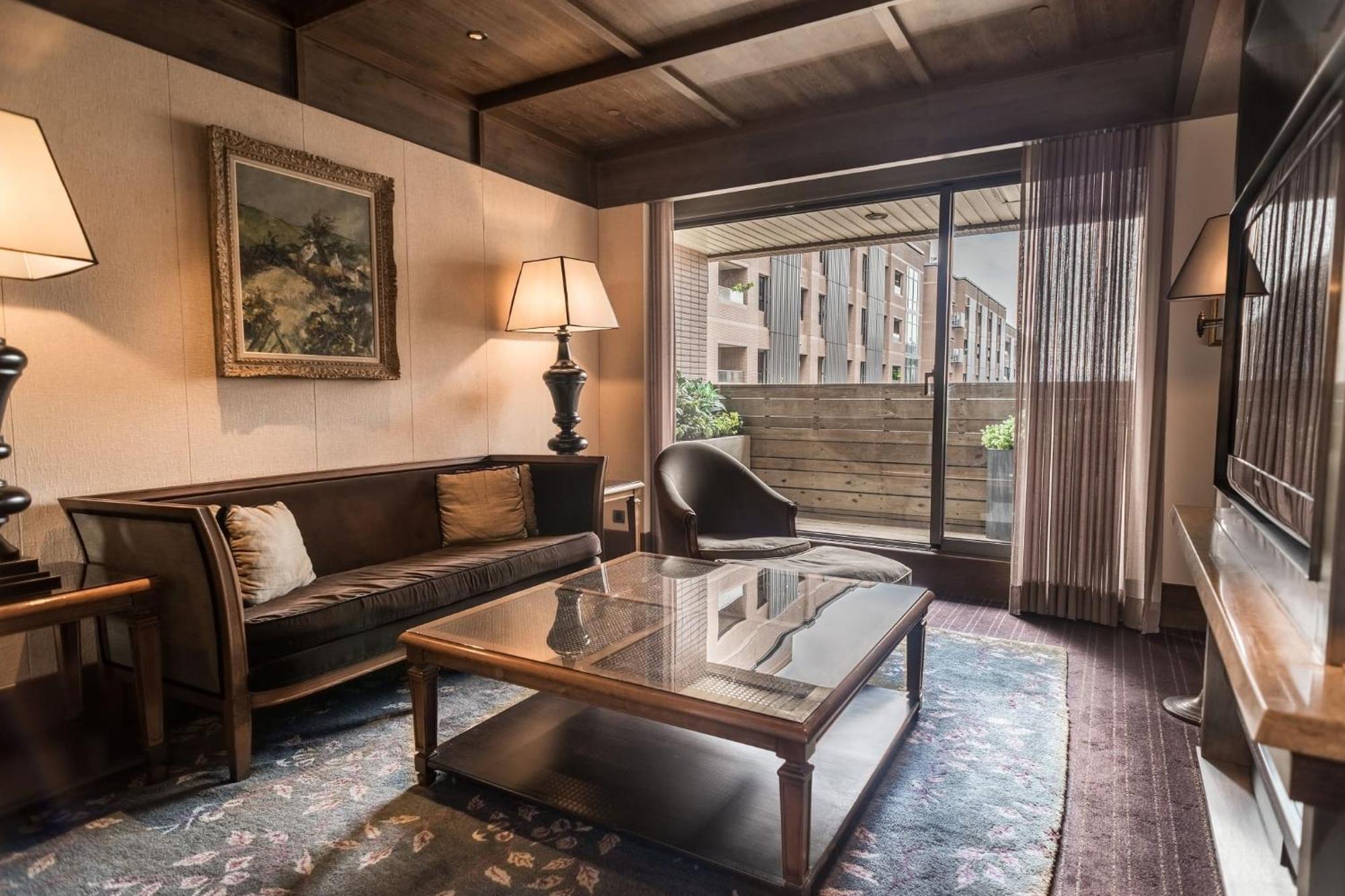 Palais De Chine Hotel