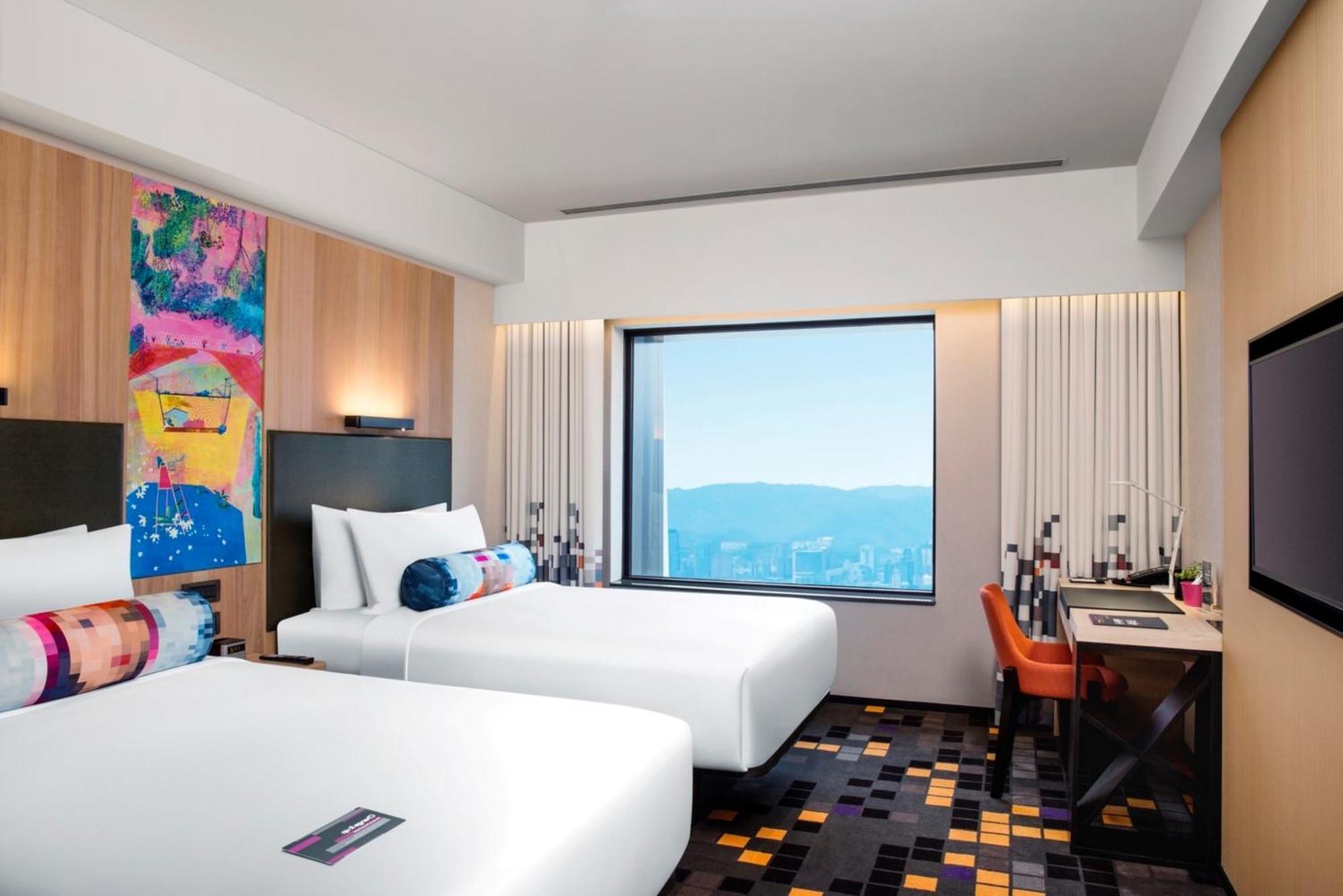 Aloft Beitou Hotel 4*