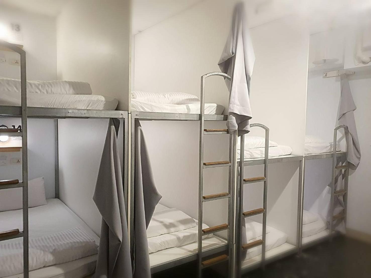 Cozy Capsule hotel *