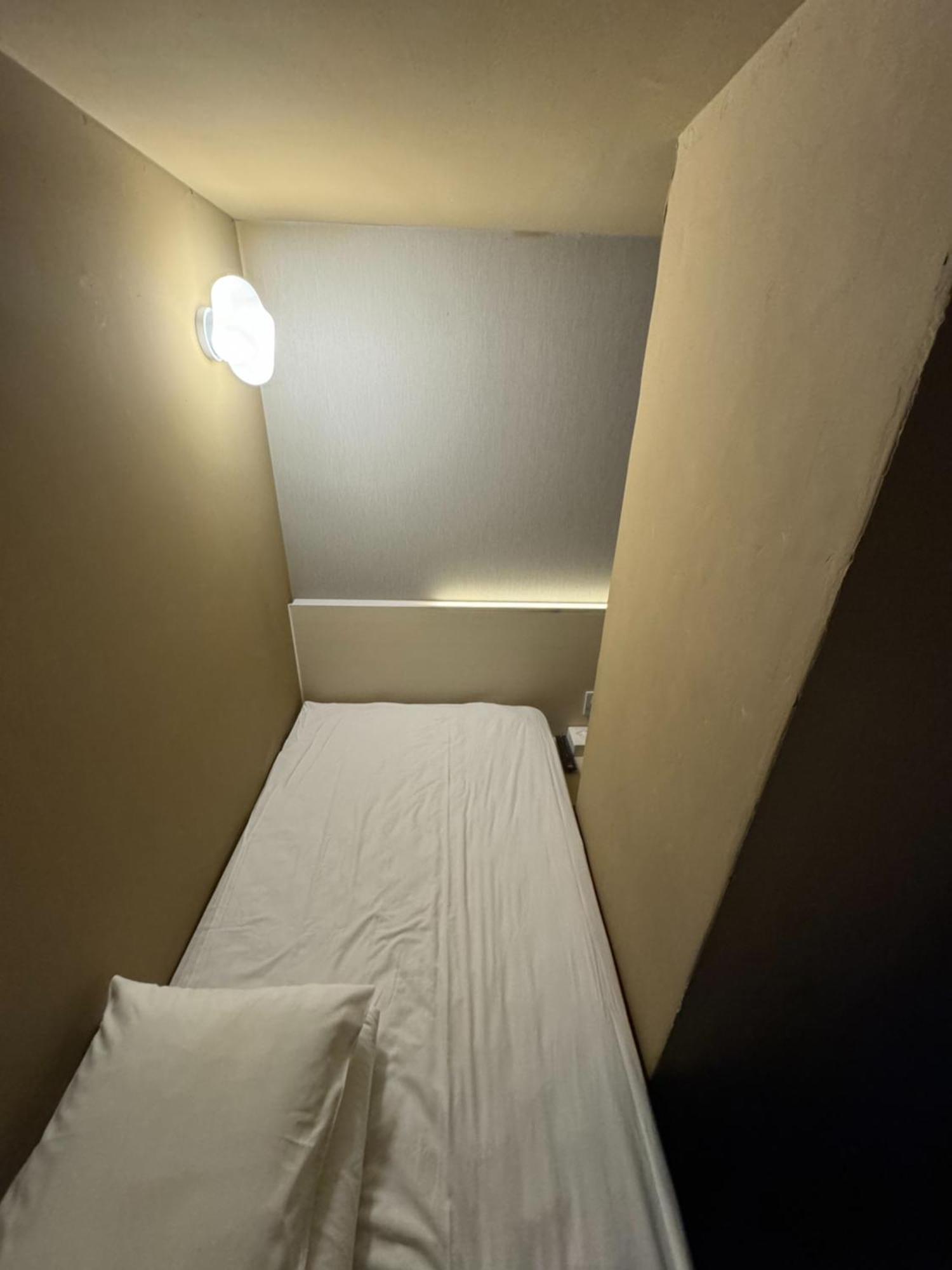 Hostel Single -
