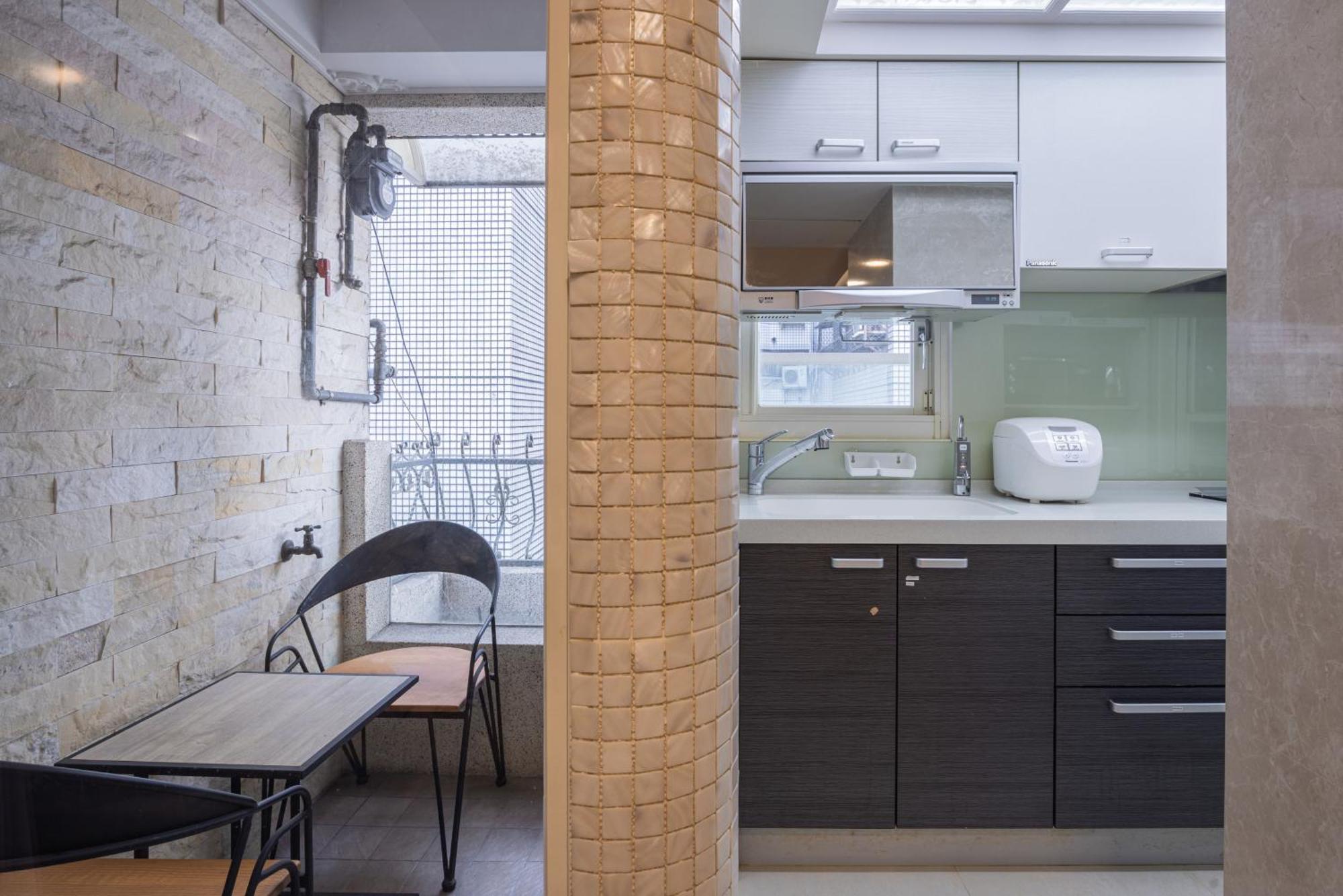 Comfy & 2b1b, Sleeps 5, 3min To Daan Mrt 舒適市中心 2房1衛 睡5人 3分到大安站 * Taipei