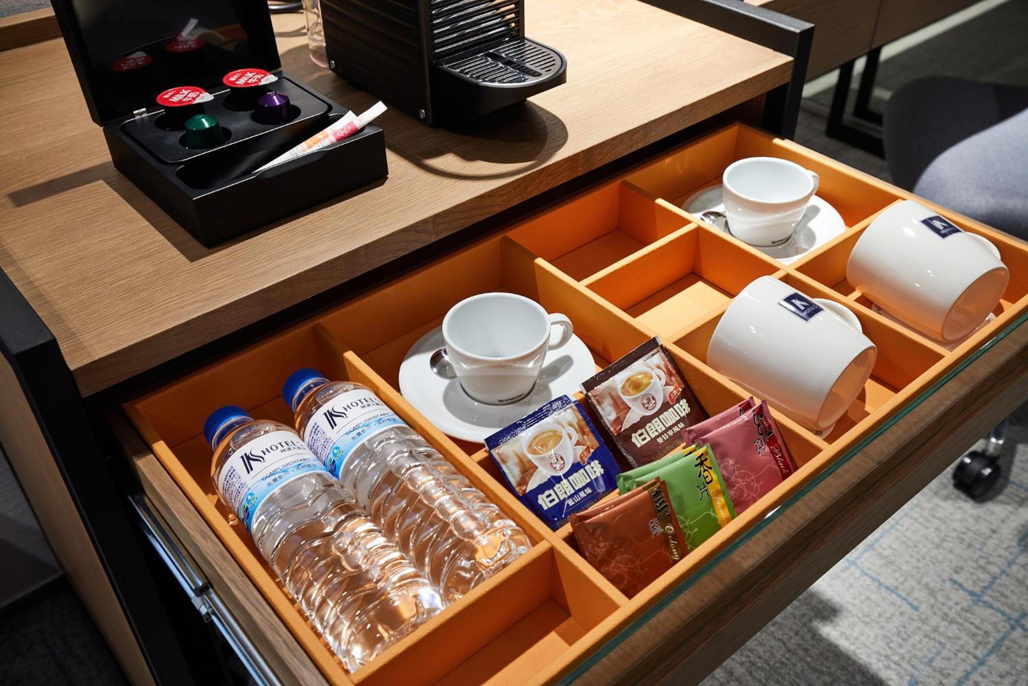 K Nanjing Hotel 4*