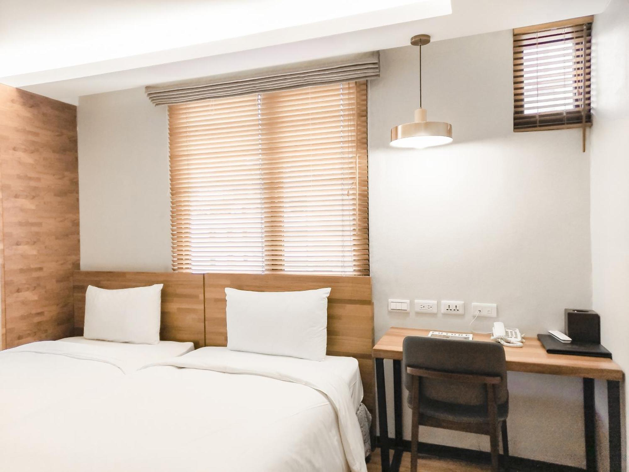 Check Express Station Hotel 3*