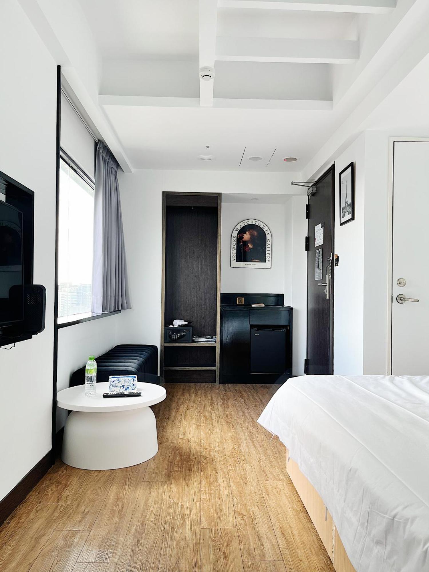 Hermit Dorm Aparthotel *