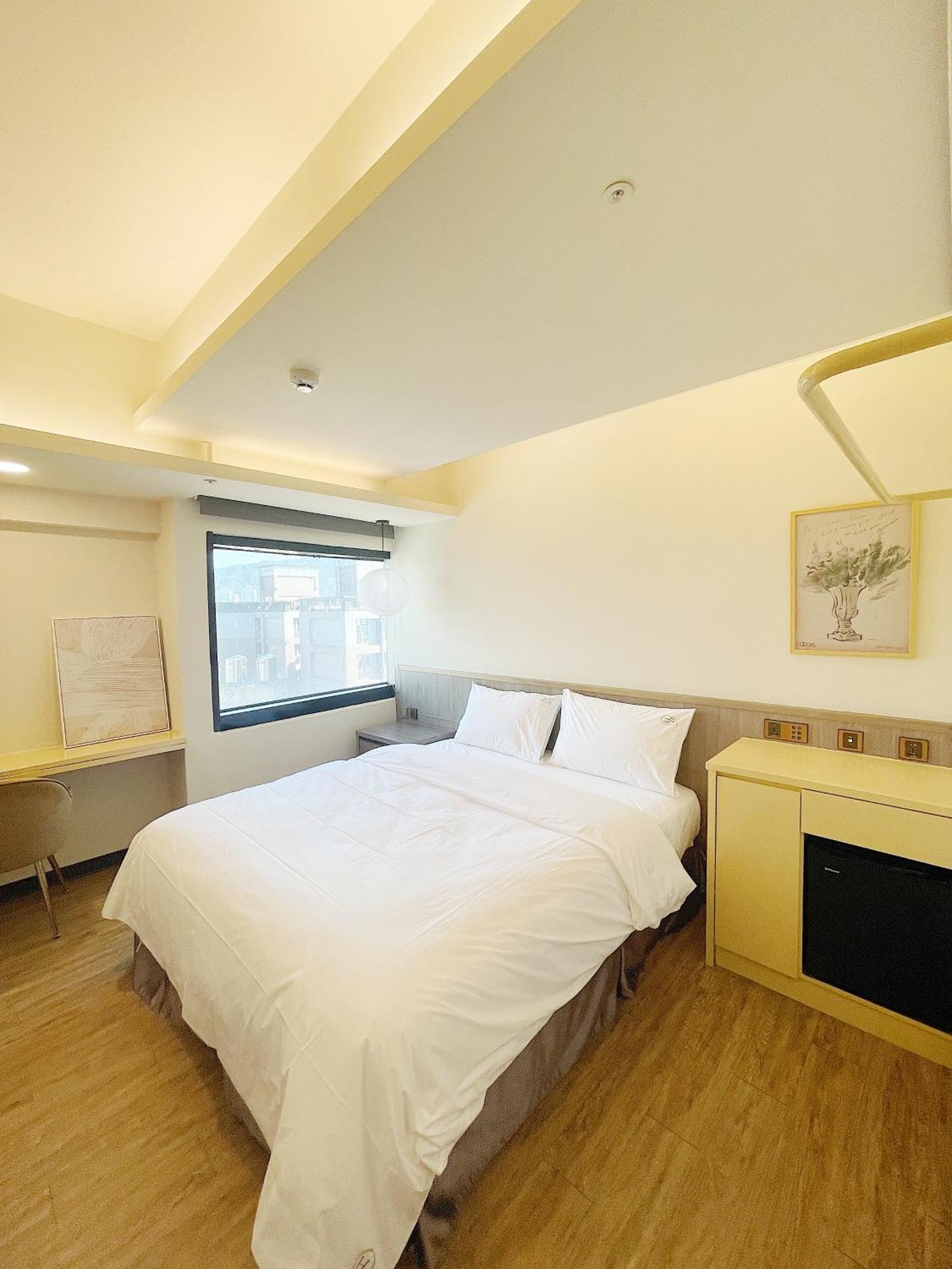 Aparthotel Hermit Dorm *