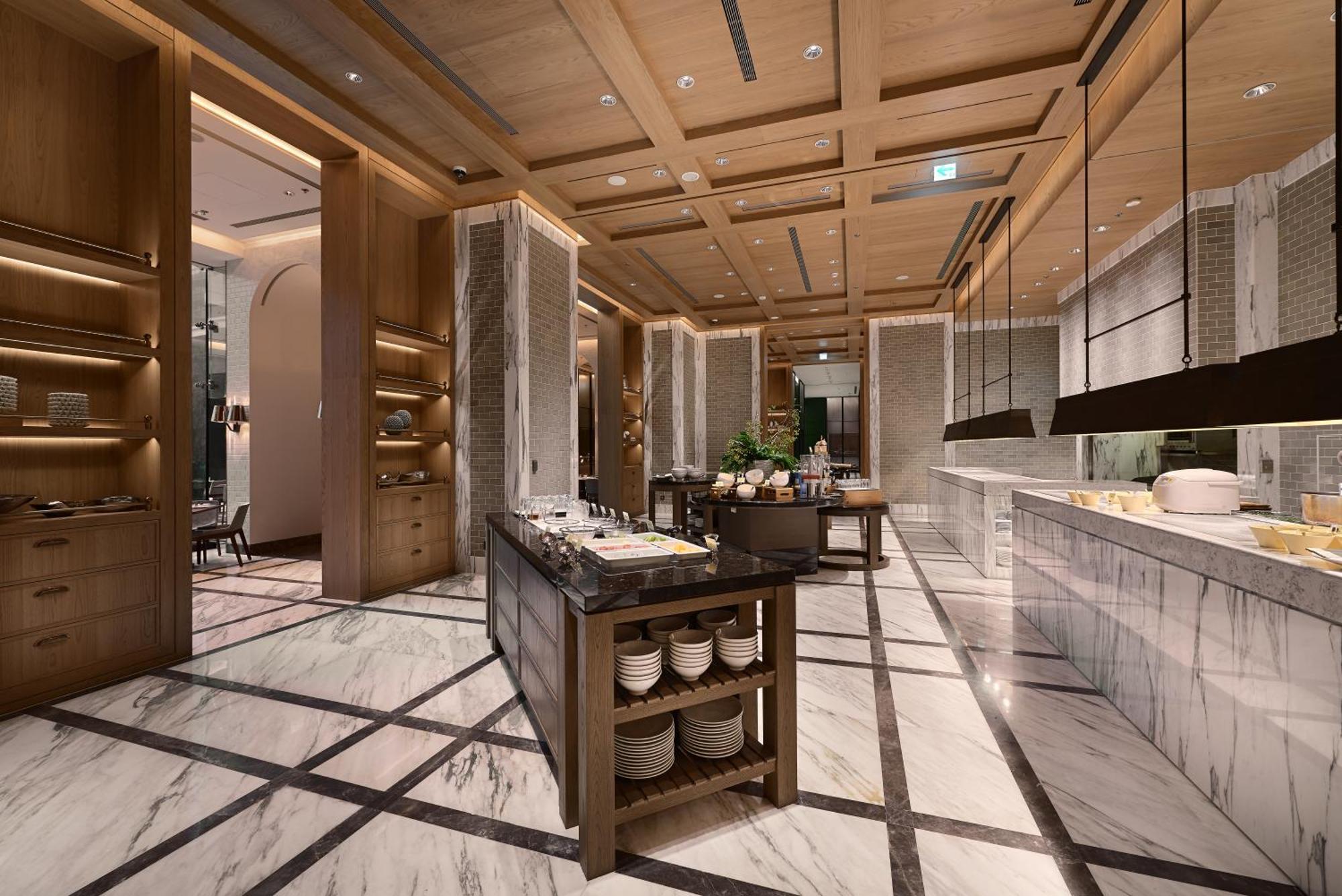Hotel Marriott 5*