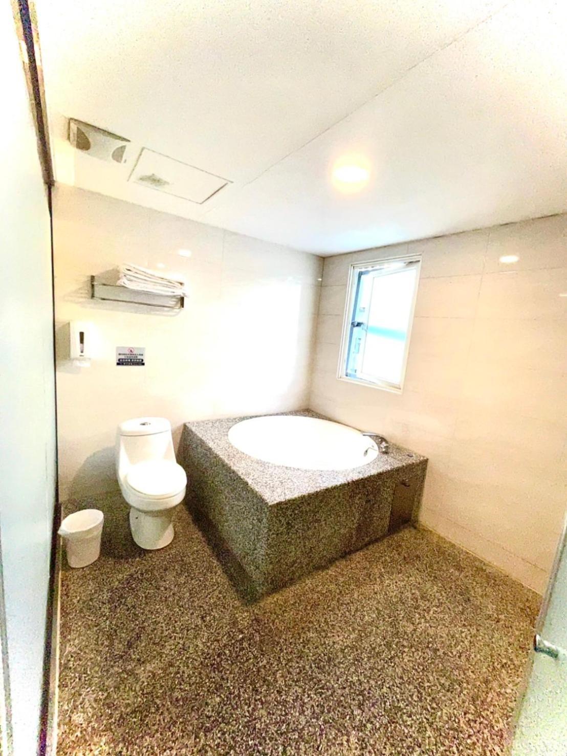 Walker - Zhengyi 2 Hotel