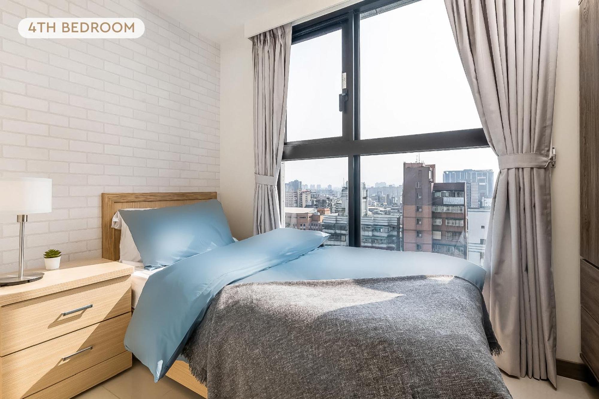 High Floor New Bldg 4b2bldk Ximending, Stunning Views • 高層新樓 4房2衛 西門町 美景 *