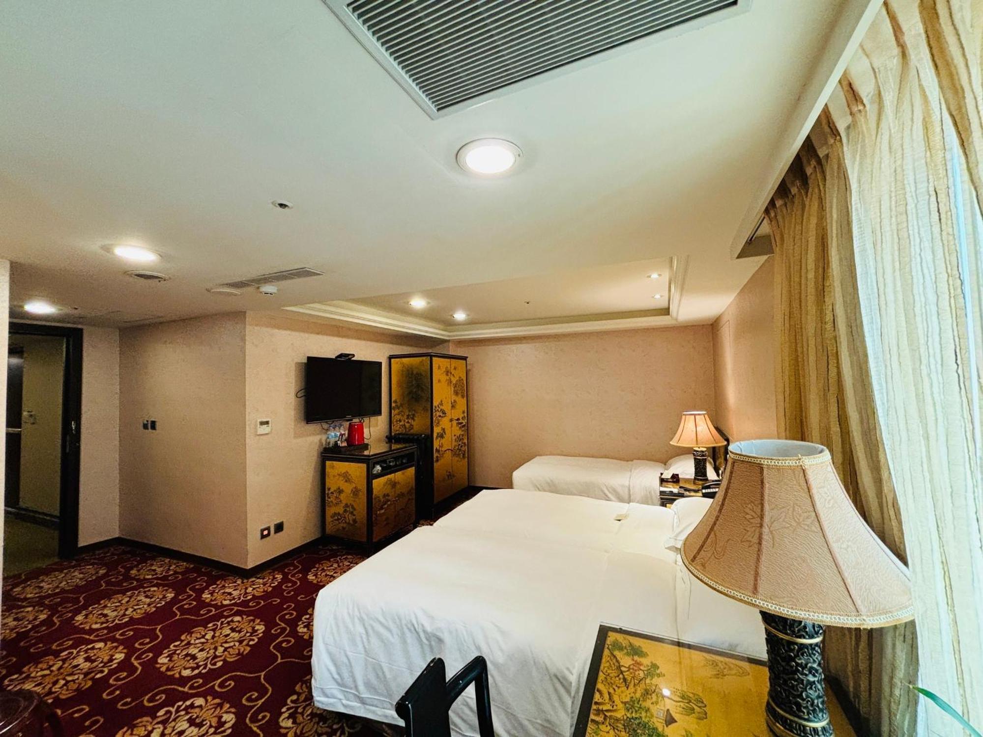 Hotel Royal Seasons ‧ Nanjing W.