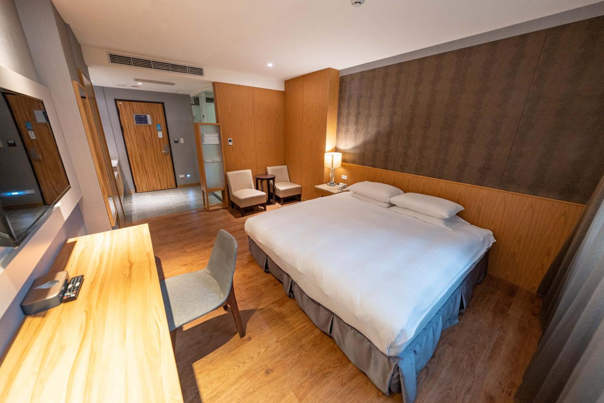 Hotel 雲富大飯店 Cloud-zhongshan