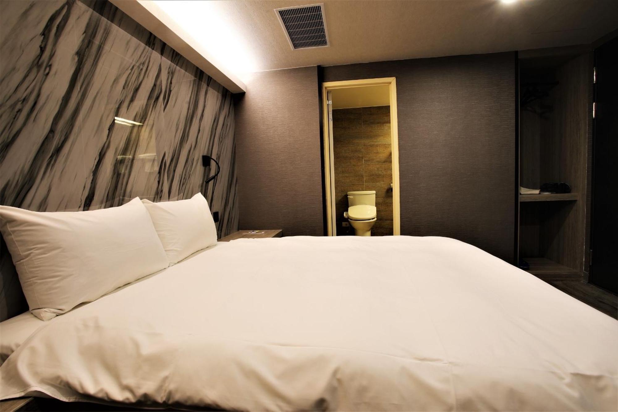 Golden 3* Taipei
